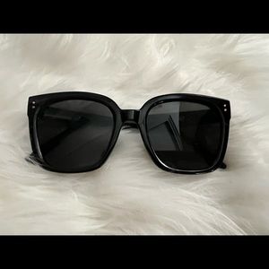 ❤️SOLD SOLD ❤️Women fashion square Sunglasses